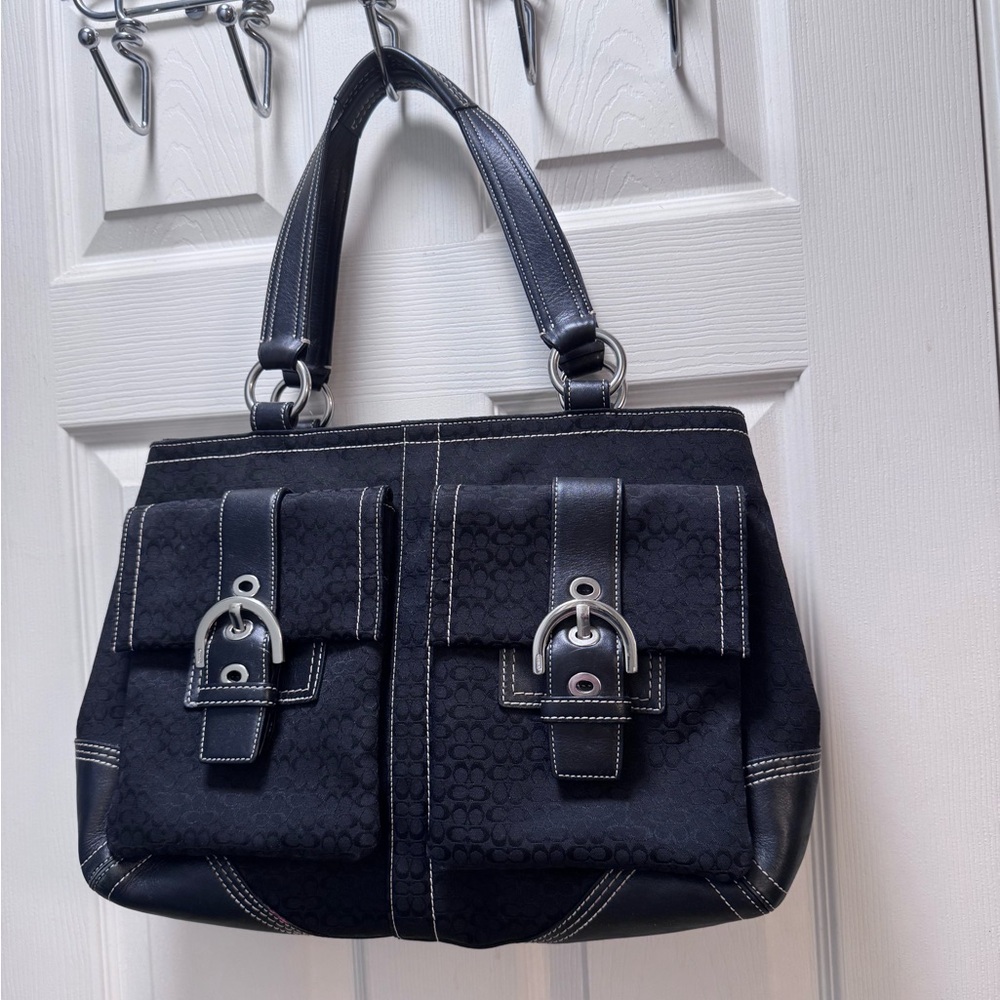 Vintage Coach Leather and black signature jacquard 
 Tote HO5S-6427